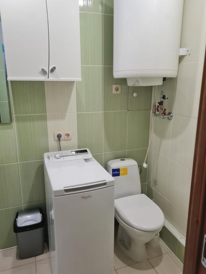 Ziemielu Mols Apartaments/Pirma Linija Pie Juras Liepāja Kültér fotó